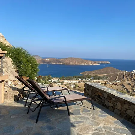 To Petrino Serifos Livadakia
